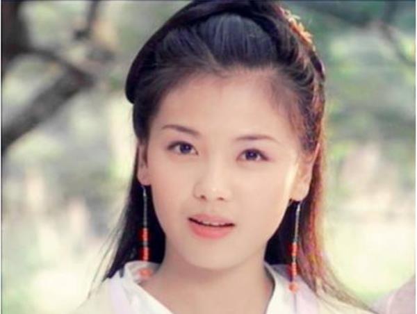 阿朱演员的温馨日常