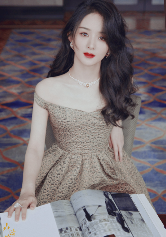 赵丽颖最新写真,科技魅力与时尚艺术的完美融合