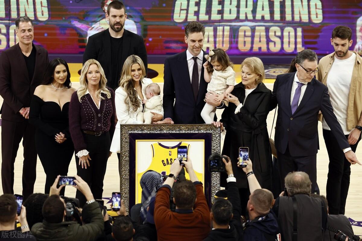 手游传奇最新版,友情与陪伴的魔法世界