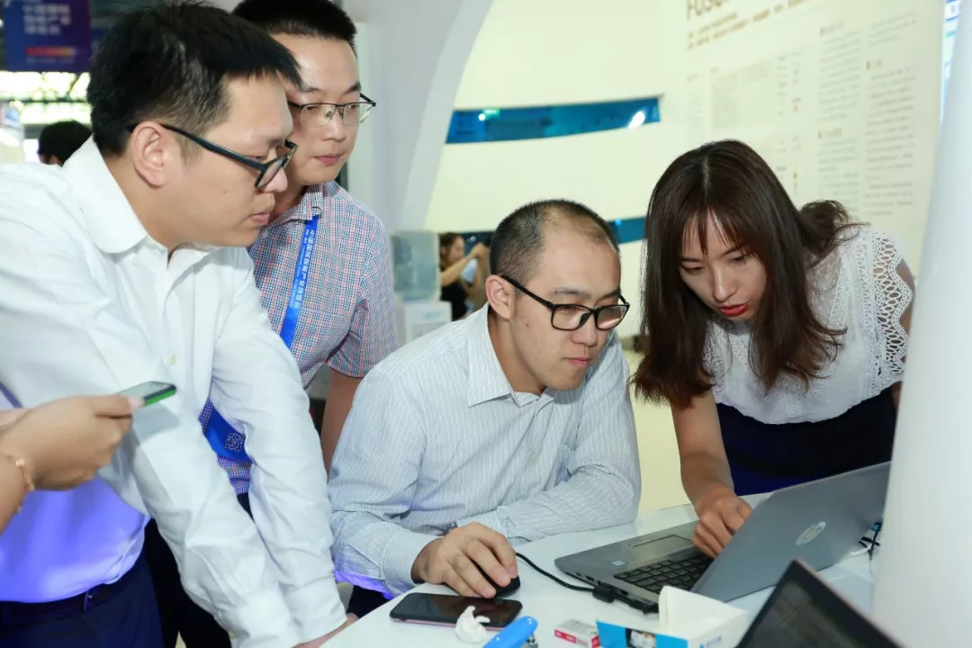 谢瑞武常委最新动态,引领科技潮流,开启智能生活新篇章