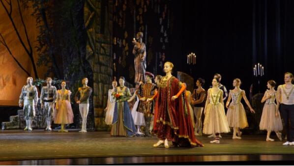 新版红楼梦电影,古典名著的现代演绎