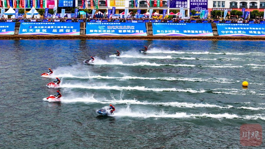 播放最新信息,一场自然美景的鼓舞之旅