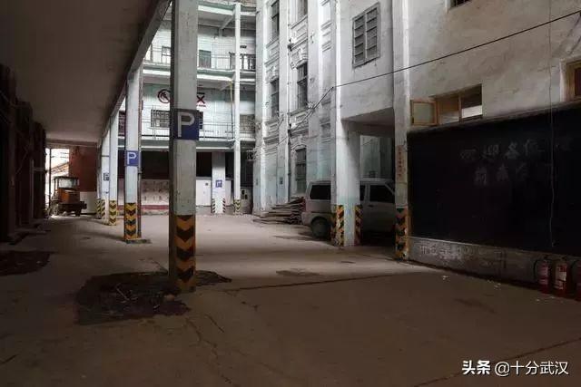 缤纷好友最新,一场自然美景的探险之旅,寻找内心的平和与宁静