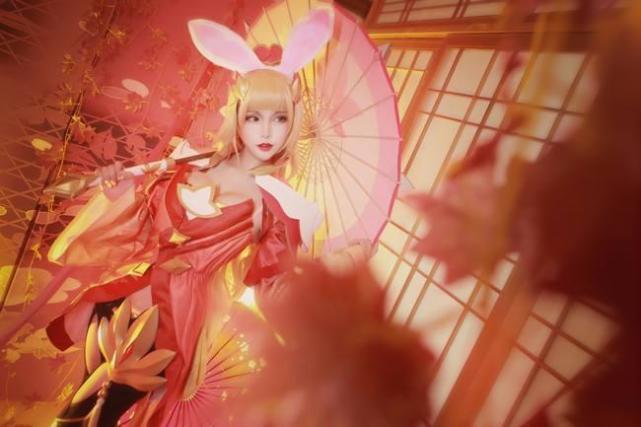 最新爆款惊艳全场的COS,让你瞬间成为焦点!